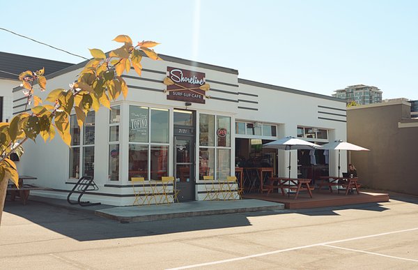 Shoreline Surf Cafe's Last Day